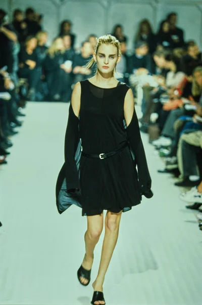 Look 18